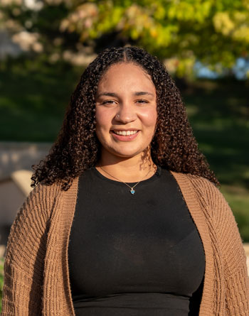 Karla da Silva Lopes